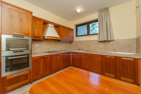 Обява Дава под наем КЪЩА,град София, Бояна>