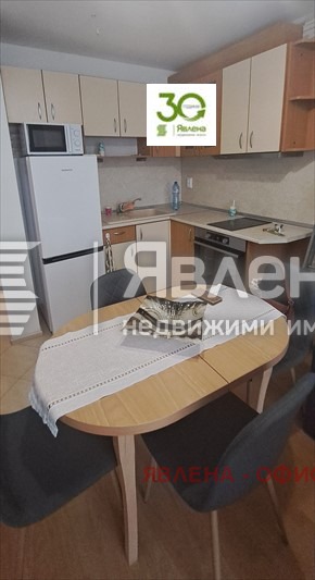 Под наем 2-СТАЕН, град Варна, Зимно кино Тракия • 550 € / 1075.71 лв. • 25106760 1 — Holmes.bg Под наем 2-СТАЕН, град Варна, Зимно кино Тракия • 550 € / 1075.71 лв. • 25106760 1