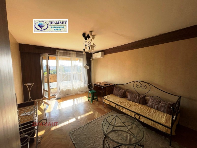 Под наем 4-СТАЕН, град Русе, Възраждане • 430 € • 40489611 1 — Holmes.bg Под наем 4-СТАЕН, град Русе, Възраждане • 430 € • 40489611 1