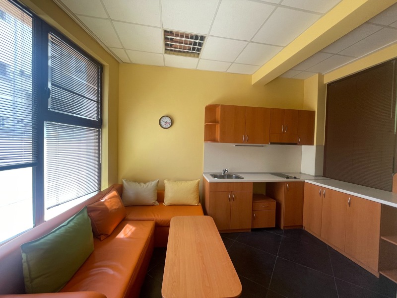 Под наем 1-СТАЕН, град Бургас, Център • 190 € / 371.61 лв. • 59711249 1 — Holmes.bg Под наем 1-СТАЕН, град Бургас, Център • 190 € / 371.61 лв. • 59711249 1