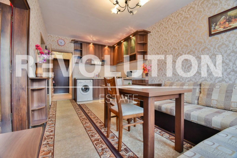 Под наем 3-СТАЕН, град София, Младост 4 • 685 € / 1339.74 лв. • 29337318 1 — Holmes.bg Под наем 3-СТАЕН, град София, Младост 4 • 685 € / 1339.74 лв. • 29337318 1