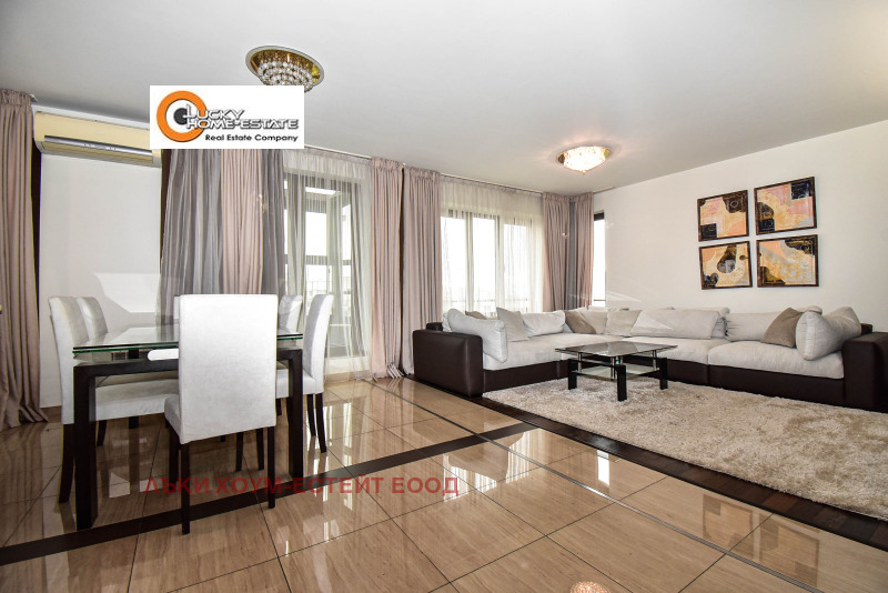 Под наем 3-СТАЕН, град София, Лозенец • 1600 € • 32542025 1 — Holmes.bg Под наем 3-СТАЕН, град София, Лозенец • 1600 € • 32542025 1