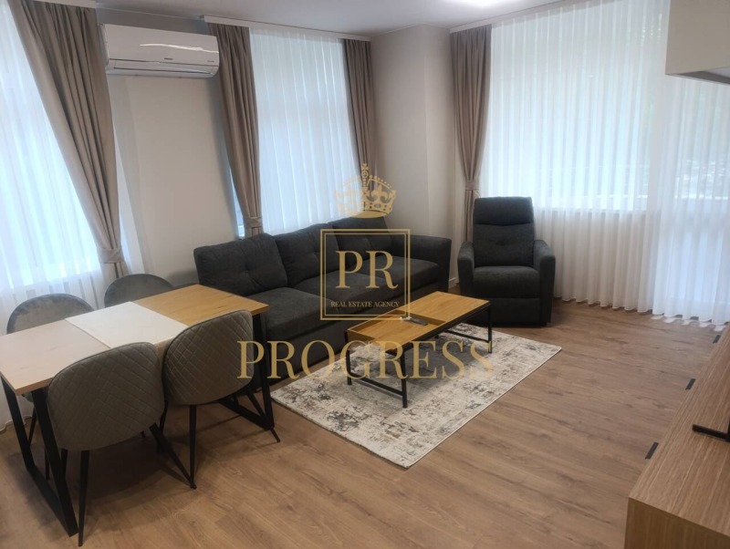 Под наем 3-СТАЕН, град Пловдив, Тракия • 650 € • 14277287 1 — Holmes.bg Под наем 3-СТАЕН, град Пловдив, Тракия • 650 € • 14277287 1