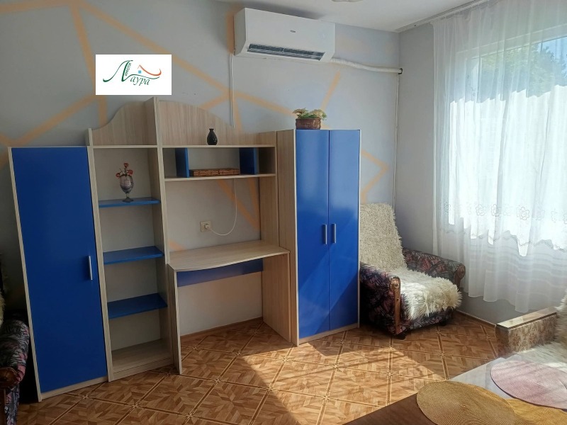 Под наем 1-СТАЕН, град Шумен, Тракия • 250 € • 68846113 1 — Holmes.bg Под наем 1-СТАЕН, град Шумен, Тракия • 250 € • 68846113 1