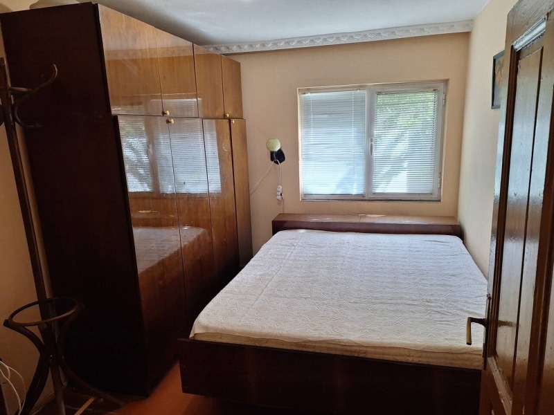 Под наем ЕТАЖ ОТ КЪЩА, област Пловдив, с. Войводиново • 275 лв. / 140.61 € • 98031072 1 — Holmes.bg Под наем ЕТАЖ ОТ КЪЩА, област Пловдив, с. Войводиново • 275 лв. / 140.61 € • 98031072 1