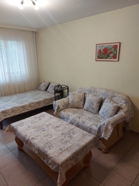 1-СТАЕН, 42 m2 - Holmes.bg 1-СТАЕН, 42 m2