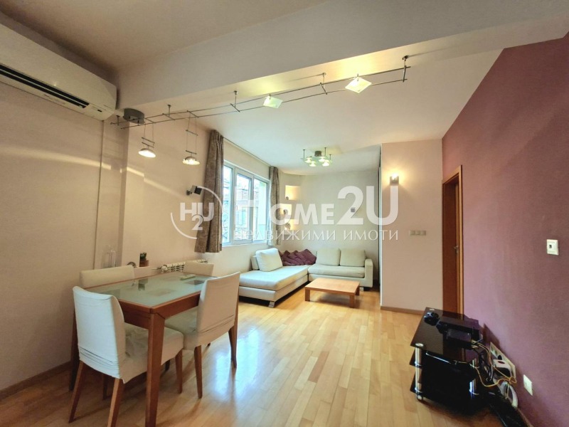 Под наем 3-СТАЕН, град София, Център • 899 € / 1758.29 лв. • 20890645 1 — Holmes.bg Под наем 3-СТАЕН, град София, Център • 899 € / 1758.29 лв. • 20890645 1