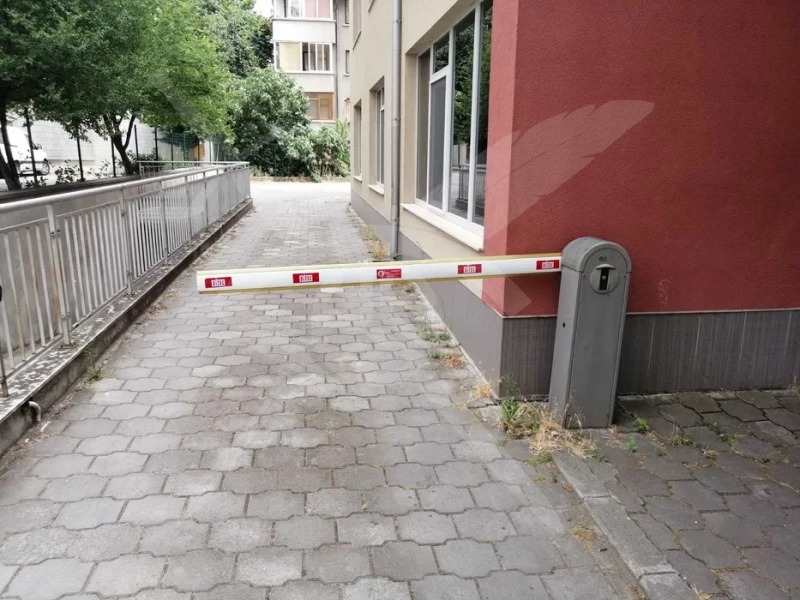 Под наем ГАРАЖ, ПАРКОМЯСТО, град Стара Загора, Център • 30 € • 98665360 1 — Holmes.bg Под наем ГАРАЖ, ПАРКОМЯСТО, град Стара Загора, Център • 30 € • 98665360 1