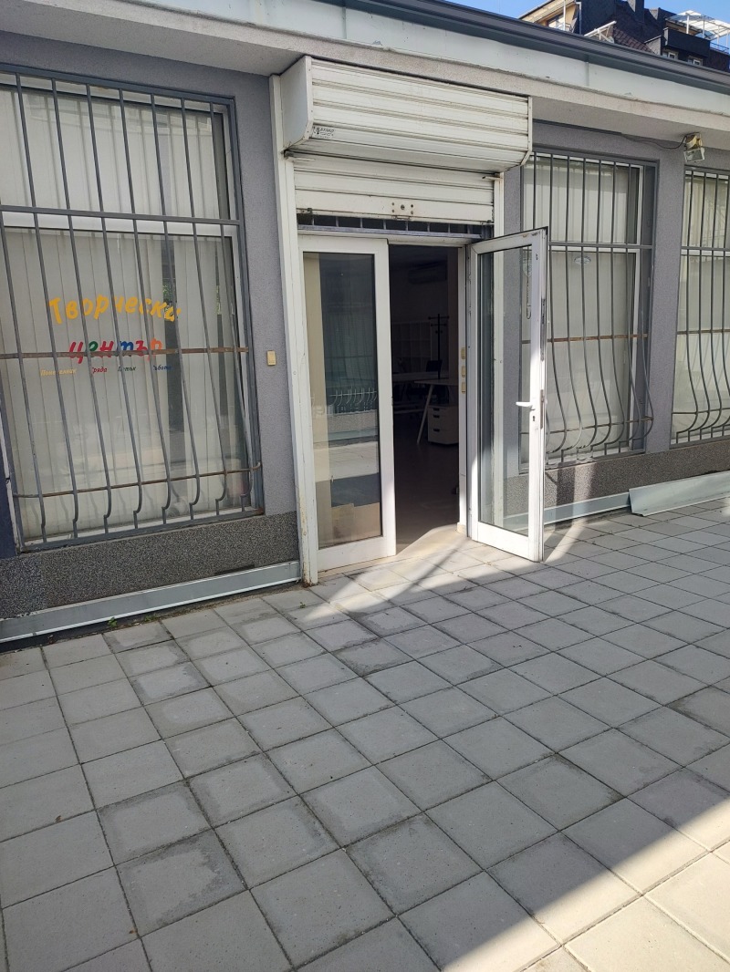 Под наем СКЛАД, град София, Лозенец • 1300 € • 26221088 1 — Holmes.bg Под наем СКЛАД, град София, Лозенец • 1300 € • 26221088 1