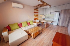 Обява Дава под наем 3-СТАЕН,град Варна, Левски 1