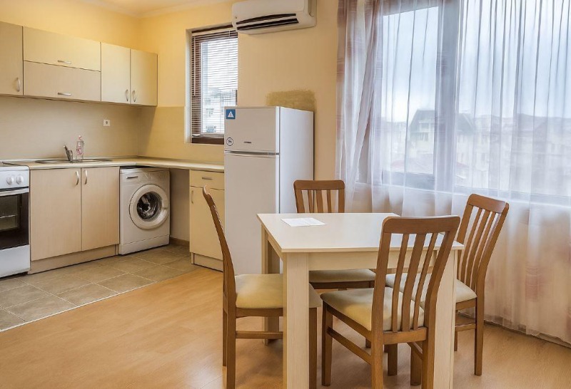 Под наем 2-СТАЕН, град Варна, Трошево • 375 € / 733.44 лв. • 25640426 1 — Holmes.bg Под наем 2-СТАЕН, град Варна, Трошево • 375 € / 733.44 лв. • 25640426 1