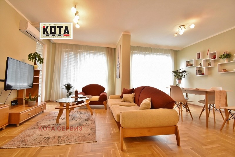 Под наем 2-СТАЕН, град София, Белите брези • 700 € / 1369.08 лв. • 74946926 1 — Holmes.bg Под наем 2-СТАЕН, град София, Белите брези • 700 € / 1369.08 лв. • 74946926 1