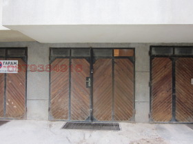 ГАРАЖ, ПАРКОМЯСТО, 15 m2 - Holmes.bg ГАРАЖ, ПАРКОМЯСТО, 15 m2
