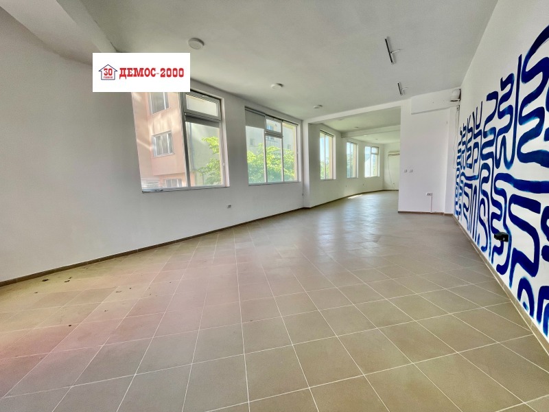 Под наем МАГАЗИН, град Варна, Левски 1 • 520 € / 1017.03 лв. • 34530667 1 — Holmes.bg Под наем МАГАЗИН, град Варна, Левски 1 • 520 € / 1017.03 лв. • 34530667 1