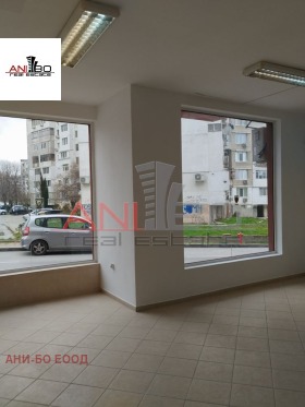 Обява Дава под наем ОФИС,град Варна, Владислав Варненчик 2