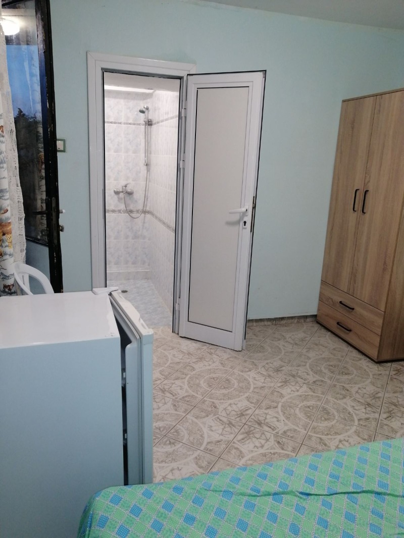 Под наем 1-СТАЕН, град Варна, м-т Евксиноград • 220 € • 82241934 1 — Holmes.bg Под наем 1-СТАЕН, град Варна, м-т Евксиноград • 220 € • 82241934 1