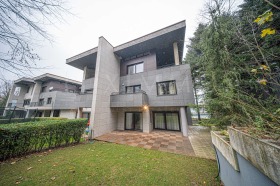 КЪЩА, 468 m2 - Holmes.bg КЪЩА, 468 m2