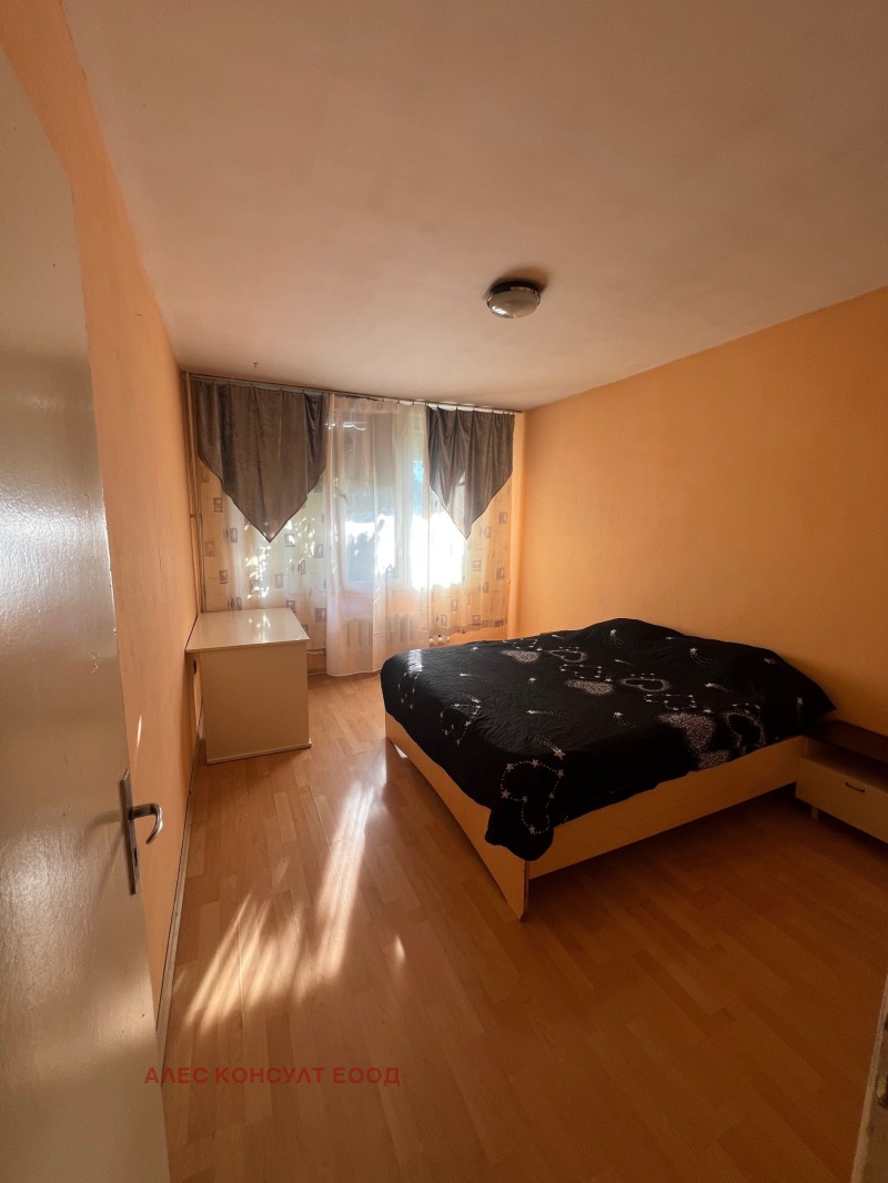 Под наем 3-СТАЕН, град София, Сухата река • 570 € • 74141780 1 — Holmes.bg Под наем 3-СТАЕН, град София, Сухата река • 570 € • 74141780 1
