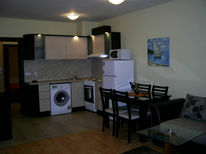 Под наем 2-СТАЕН, град Варна, Колхозен пазар • 500 € • 88177545 1 — Holmes.bg Под наем 2-СТАЕН, град Варна, Колхозен пазар • 500 € • 88177545 1