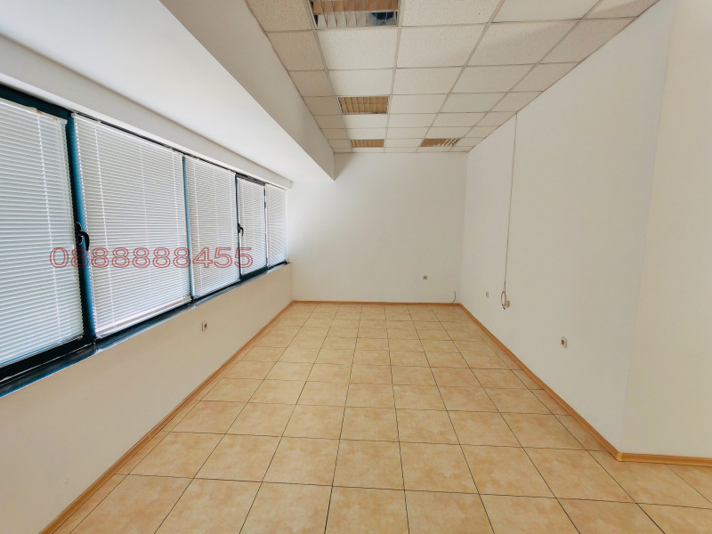 Под наем ОФИС, град София, Люлин 7 • 350 € / 684.54 лв. • 81381792 1 — Holmes.bg Под наем ОФИС, град София, Люлин 7 • 350 € / 684.54 лв. • 81381792 1