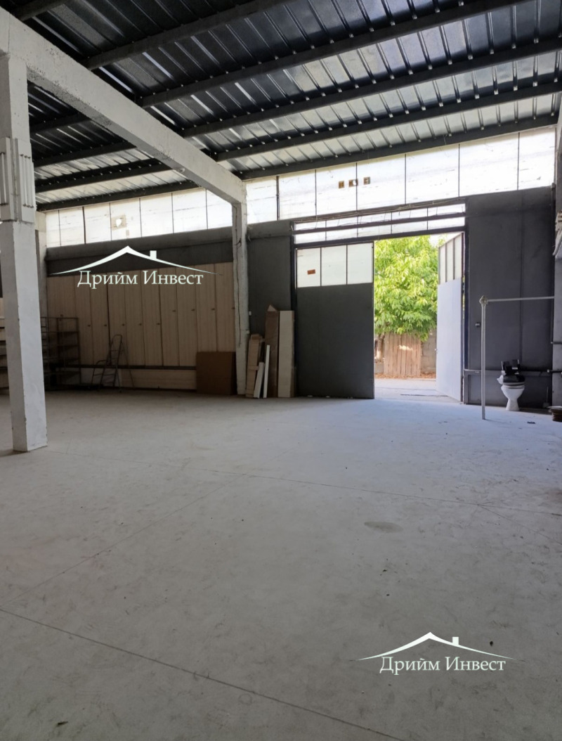 Под наем СКЛАД, град Пловдив, Индустриална зона - Север • 500 € • 32868647 1 — Holmes.bg Под наем СКЛАД, град Пловдив, Индустриална зона - Север • 500 € • 32868647 1