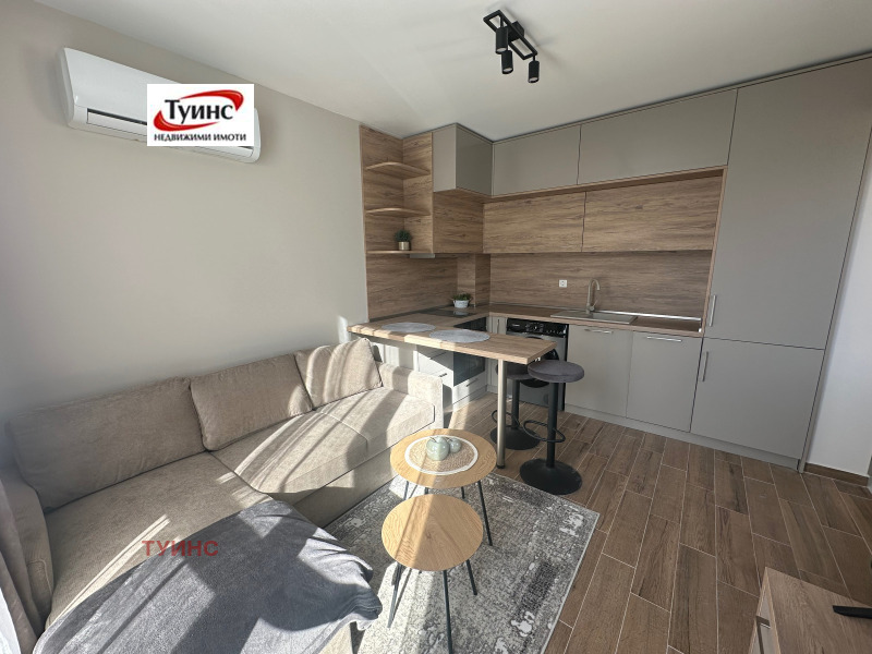 Под наем 2-СТАЕН, град Пловдив, Младежки Хълм • 550 € / 1075.71 лв. • 11486361 1 — Holmes.bg Под наем 2-СТАЕН, град Пловдив, Младежки Хълм • 550 € / 1075.71 лв. • 11486361 1