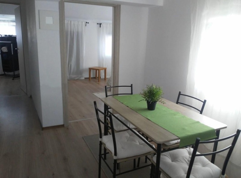 Под наем 3-СТАЕН, град София, Център • 900 € / 1760.25 лв. • 31141744 1 — Holmes.bg Под наем 3-СТАЕН, град София, Център • 900 € / 1760.25 лв. • 31141744 1