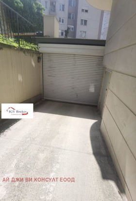 ГАРАЖ, ПАРКОМЯСТО, 16 m2 - Holmes.bg ГАРАЖ, ПАРКОМЯСТО, 16 m2