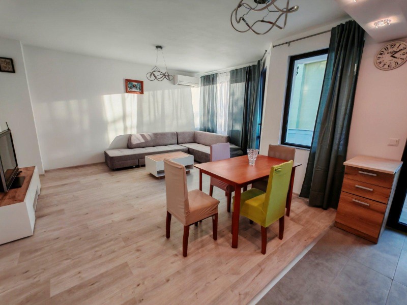 Под наем 2-СТАЕН, град Пловдив, Кючук Париж • 750 лв. / 383.47 € • 44020164 1 — Holmes.bg Под наем 2-СТАЕН, град Пловдив, Кючук Париж • 750 лв. / 383.47 € • 44020164 1