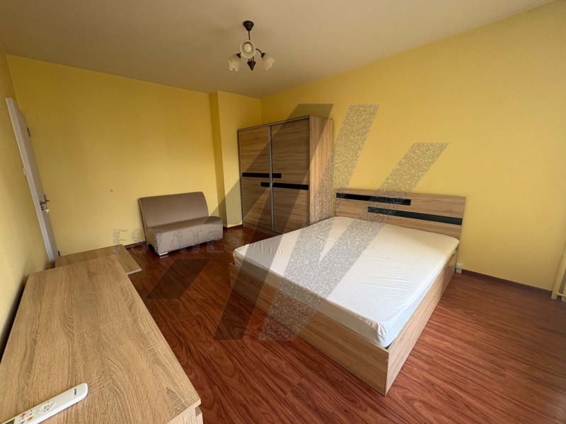 Под наем 2-СТАЕН, град София, Люлин 10 • 500 € / 977.91 лв. • 44412569 1 — Holmes.bg Под наем 2-СТАЕН, град София, Люлин 10 • 500 € / 977.91 лв. • 44412569 1
