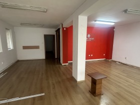 Офиси под наем в град Бургас, Възраждане - изображение 18 