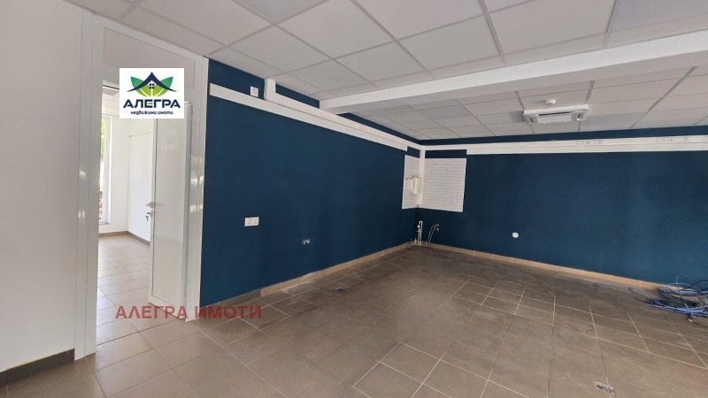 Под наем МАГАЗИН, град Пазарджик, Запад • 550 € / 1075.71 лв. • 81786076 1 — Holmes.bg Под наем МАГАЗИН, град Пазарджик, Запад • 550 € / 1075.71 лв. • 81786076 1
