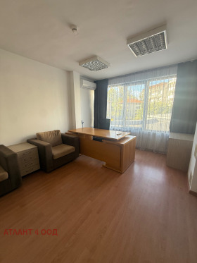 ОФИС, 25 m2 - Holmes.bg ОФИС, 25 m2