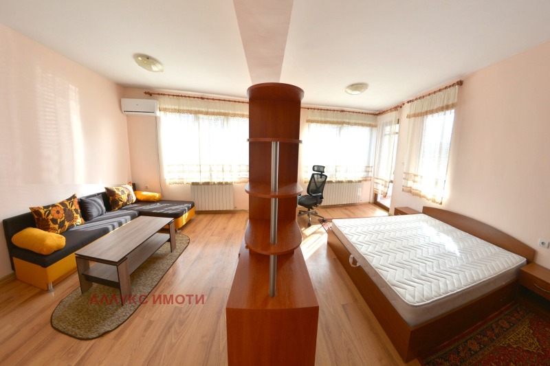 Под наем 2-СТАЕН, град Русе, Център • 350 € • 68936379 1 — Holmes.bg Под наем 2-СТАЕН, град Русе, Център • 350 € • 68936379 1