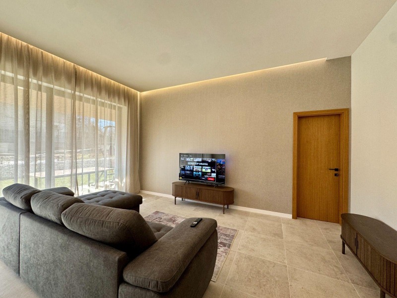 Под наем 3-СТАЕН, град София, Кръстова вада • 1899 € / 3714.12 лв. • 50739050 1 — Holmes.bg Под наем 3-СТАЕН, град София, Кръстова вада • 1899 € / 3714.12 лв. • 50739050 1