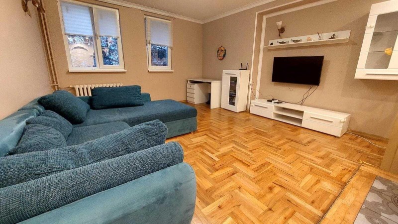 Под наем 2-СТАЕН, град София, Банишора • 699 € / 1367.13 лв. • 47631563 1 — Holmes.bg Под наем 2-СТАЕН, град София, Банишора • 699 € / 1367.13 лв. • 47631563 1