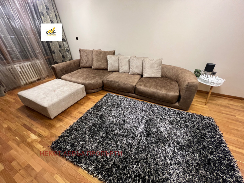 Под наем 3-СТАЕН, град София, Лозенец • 1100 € / 2151.41 лв. • 61985523 1 — Holmes.bg Под наем 3-СТАЕН, град София, Лозенец • 1100 € / 2151.41 лв. • 61985523 1