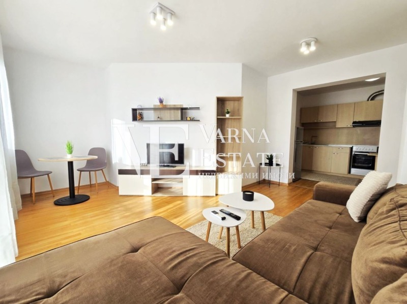 Под наем 2-СТАЕН, град Варна, Бриз • 1100 лв. / 562.42 € • 49335097 1 — Holmes.bg Под наем 2-СТАЕН, град Варна, Бриз • 1100 лв. / 562.42 € • 49335097 1