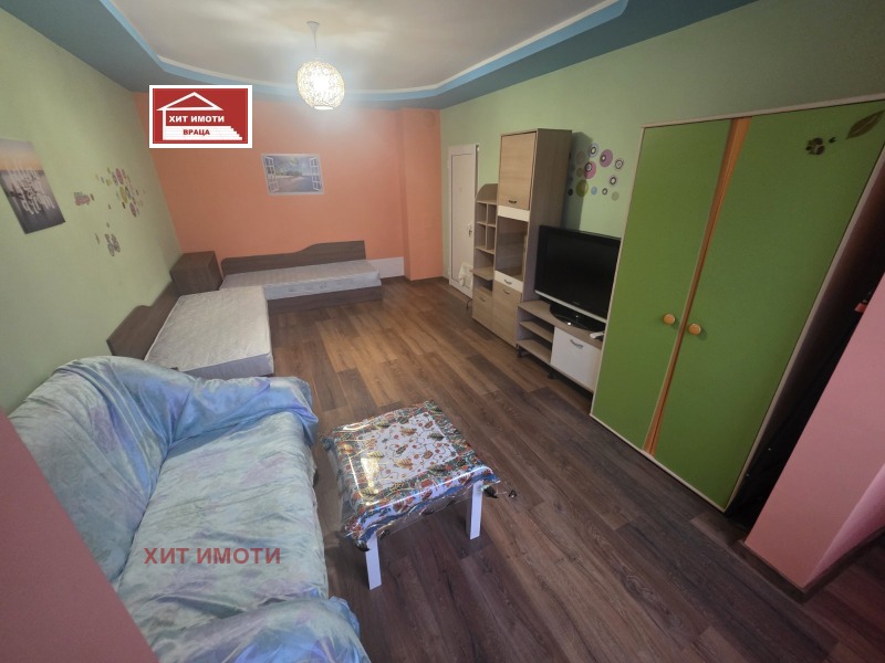 Под наем 1-СТАЕН, град Враца, Дъбника • 500 лв. / 255.65 € • 52608315 1 — Holmes.bg Под наем 1-СТАЕН, град Враца, Дъбника • 500 лв. / 255.65 € • 52608315 1