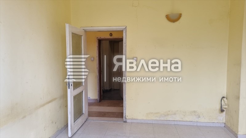 Под наем 2-СТАЕН, град София, Център • 300 € / 586.75 лв. • 95018491 1 — Holmes.bg Под наем 2-СТАЕН, град София, Център • 300 € / 586.75 лв. • 95018491 1