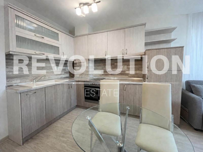 Под наем 2-СТАЕН, град Пловдив, Кършияка • 450 € • 54173644 1 — Holmes.bg Под наем 2-СТАЕН, град Пловдив, Кършияка • 450 € • 54173644 1