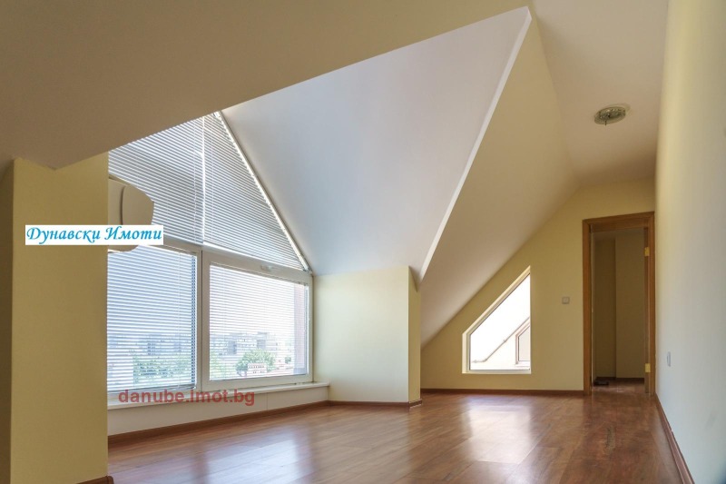 Под наем ОФИС, град Русе, Център • 641 € • 73000441 1 — Holmes.bg Под наем ОФИС, град Русе, Център • 641 € • 73000441 1