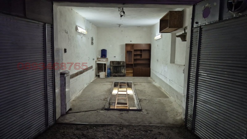 Под наем ГАРАЖ, ПАРКОМЯСТО, град Шумен, Център • 100 € • 12358717 1 — Holmes.bg Под наем ГАРАЖ, ПАРКОМЯСТО, град Шумен, Център • 100 € • 12358717 1