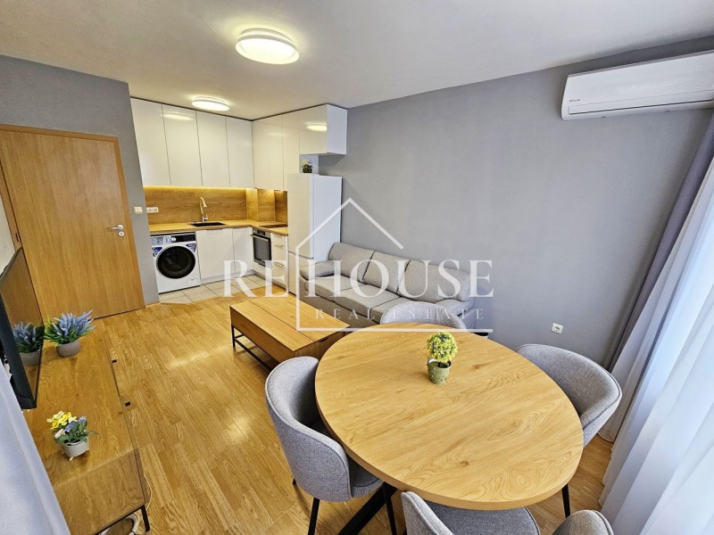 Под наем 2-СТАЕН, град Варна, Левски 1 • 550 € / 1075.71 лв. • 84135797 1 — Holmes.bg Под наем 2-СТАЕН, град Варна, Левски 1 • 550 € / 1075.71 лв. • 84135797 1