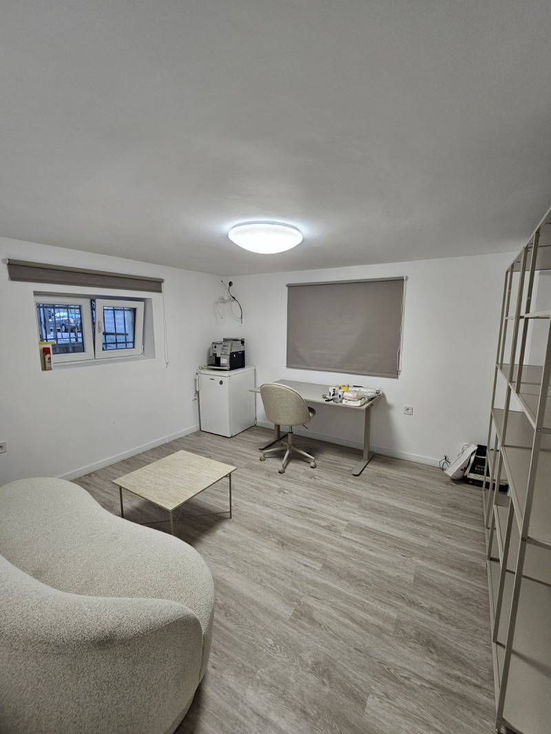 Под наем ОФИС, град Пловдив, Център • 300 € • 98155256 1 — Holmes.bg Под наем ОФИС, град Пловдив, Център • 300 € • 98155256 1