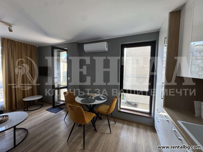 Под наем 2-СТАЕН, град Пловдив, Център • 870 лв. / 444.82 € • 31326784 1 — Holmes.bg Под наем 2-СТАЕН, град Пловдив, Център • 870 лв. / 444.82 € • 31326784 1