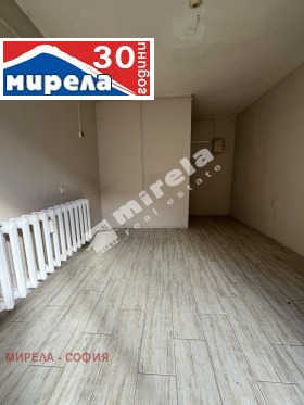 Обява Дава под наем ОФИС,град София, Център>