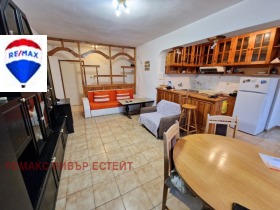 En renta 2 dormitorios