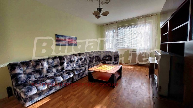 Под наем 3-СТАЕН, град София, Люлин 10 • 450 € / 880.12 лв. • 50350418 1 — Holmes.bg Под наем 3-СТАЕН, град София, Люлин 10 • 450 € / 880.12 лв. • 50350418 1