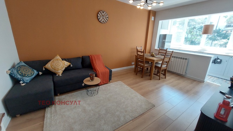 Под наем 3-СТАЕН, град София, Център • 650 € / 1271.29 лв. • 77167054 1 — Holmes.bg Под наем 3-СТАЕН, град София, Център • 650 € / 1271.29 лв. • 77167054 1